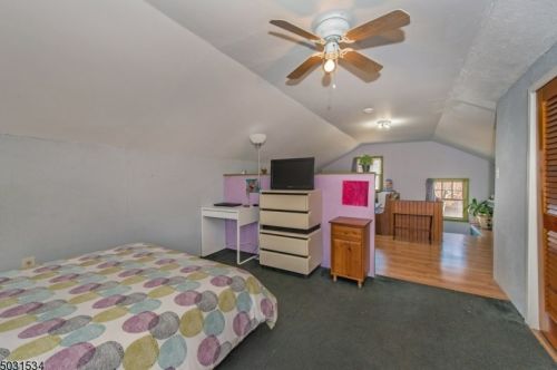 18 Montgomery St, Bloomfield NJ  07003-6006 exterior