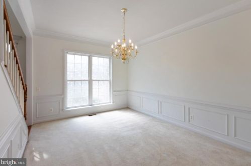 8987 Birch Bay Cir, Lorton VA  22079-5660 exterior