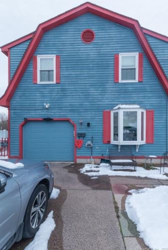 27 Kearney St, Terryville, CT 06786-6619