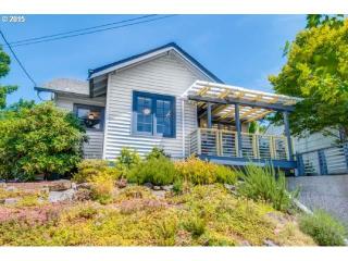 2818 48th Ave, Portland, OR 97206-1521