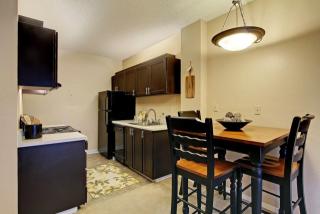 10306 Meridian Ave, Seattle WA  98133-9404 exterior