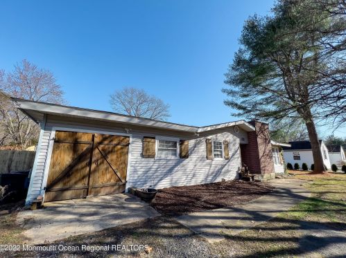 475 Toms River Rd, Jackson Twp NJ  08527-3722 exterior