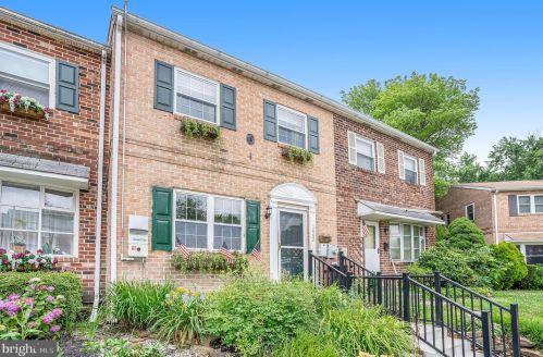 1062 Bayless Pl, Norristown, PA 19403-1436