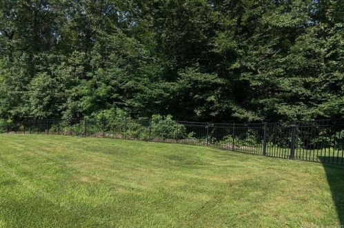 18 Heron Pond Rd, Essex CT  06426-1466 exterior