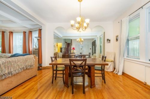 29 Glenwood Ave, Bloomfield NJ  07003-2202 exterior