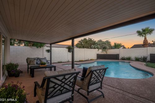 8649 Plz Ave, Scottsdale AZ 85250-6706 exterior