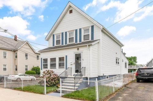 44 Prescott St, Everett, MA 02149-1129