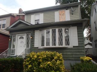 168 Munn Ave, Irvington, NJ 07111-2726