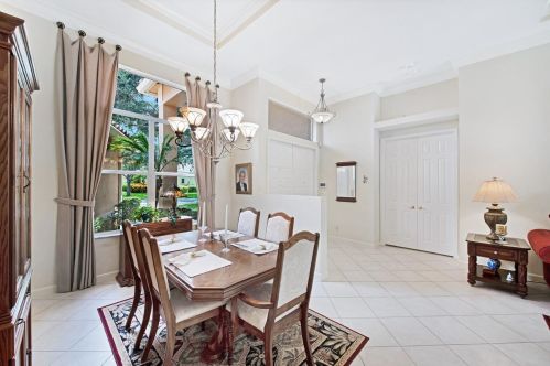 12597 Oak Run Ct, Boynton Beach, FL 33436-6149