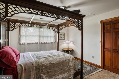 1412 Old Indian Mills Rd, Southampton NJ  08088-9441 exterior