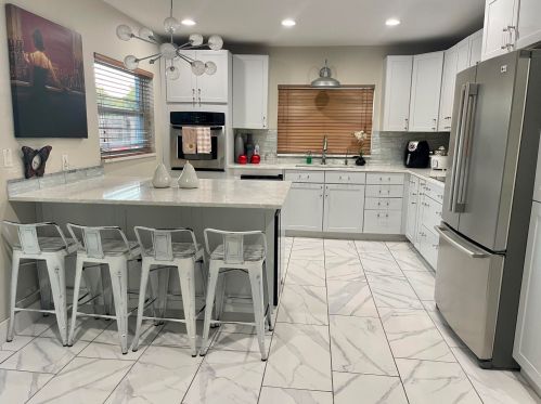 525 Billiar Ave, Fort Pierce FL  34983-8730 exterior