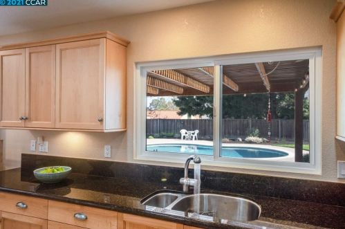 2776 Ellingson Way, San Ramon CA  94583-2409 exterior