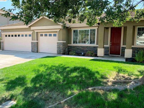 2315 Megan Dr, Oakley, CA 94561-3987