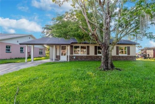 5286 Letha St, Orlando, FL 32811-3939