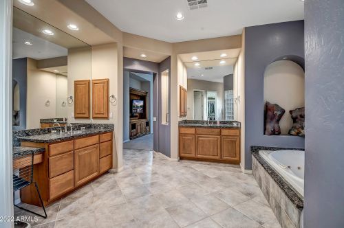 6509 Greythorn Dr, Scottsdale AZ 85262-7492 exterior