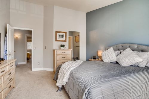 1633 Franklin St, Denver CO 80205-3967 exterior