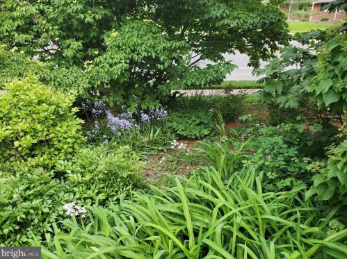 2861 Princeton Pike, Lawrence Township NJ  08648-3222 exterior