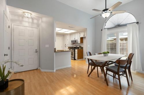 9420 Trenholm Dr, Elk Grove CA  95758-6533 exterior