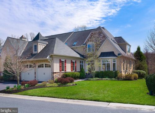 226 Valley Ridge Rd, Haverford, PA 19041-2029