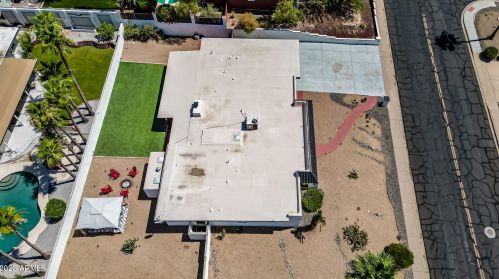 13229 8th Ave, Phoenix AZ  85029-1808 exterior