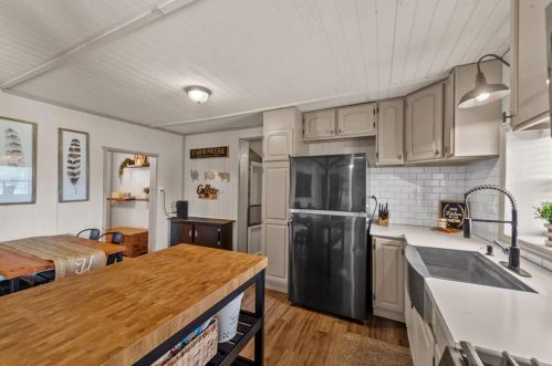1550 Reno Rd, Azle TX  76020-6335 exterior