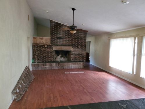 370 Hand Ave, Ormond Beach FL 32174-7556 exterior