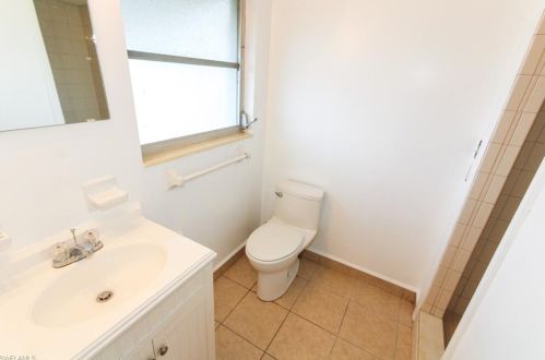 118 Andros St, Lehigh Acres FL 33936-7112 exterior