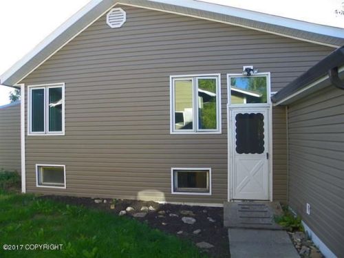 20 Harriet Ave, Fairbanks, AK 99701-1723