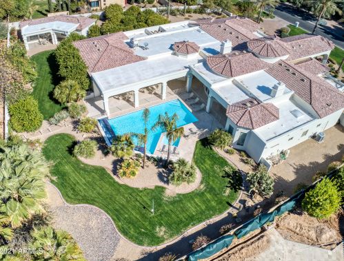 9590 55th St, Scottsdale AZ 85254-1786 exterior