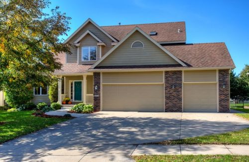 6812 Northglenn Way, Camp Dodge, IA 50131-1233