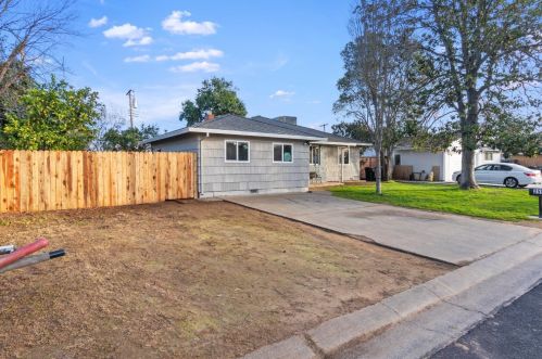 2557 Vernaccia Cir, Rancho Cordova CA  95670-3723 exterior