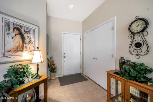 15992 Quail Creek Ln, Sun City, AZ 85374-5018