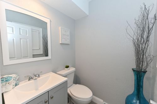 8110 Green Tree Rd, Milwaukee WI  53223-4928 exterior