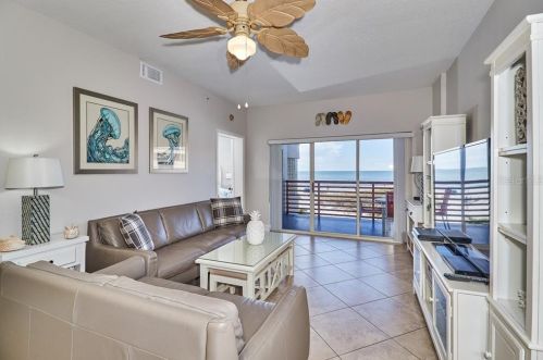 12935 Gulf Ln, Saint Petersburg, FL 33708-2663