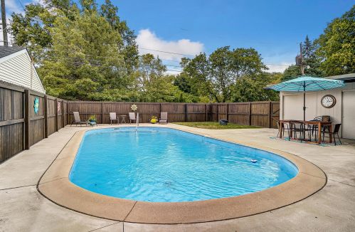 3164 Park St, Darbydale OH  43123-3299 exterior