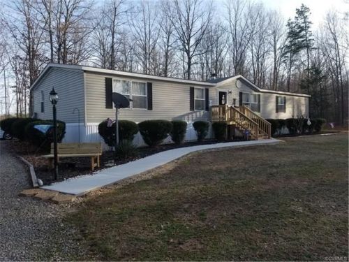 3776 Maidens Rd, Powhatan, VA 23139-4022