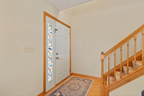 7961 Hickson Dr, Blacklick, OH 43004-9113
