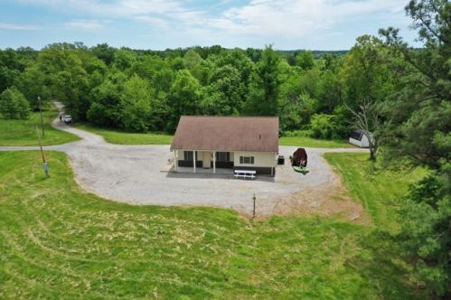1579 Phin Croft Rd, Marion, KY 42064-6710