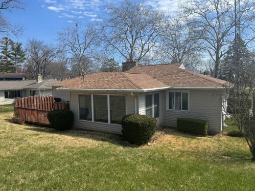 1913 Fairway Dr, Springfield OH 45504-1218 exterior