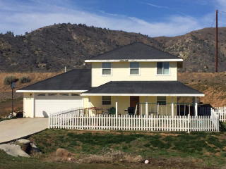 22312 Mariposa Rd, Tehachapi CA  93561-8877 exterior