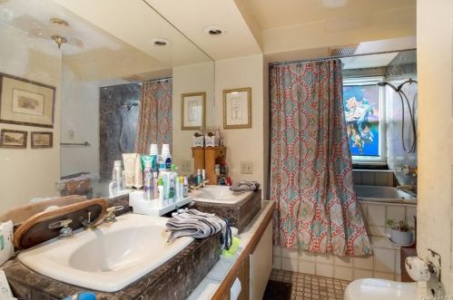 483 5th St, Mount Vernon NY 10553-2117 exterior