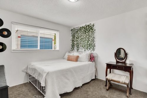 319 Mckelvey Ave, Bakersfield CA 93308-1287 exterior