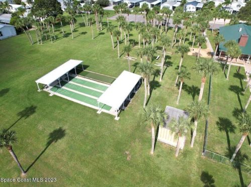 7574 Cedar Bark Rd, Sebastian FL  32976-7747 exterior