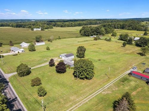 130 State Route 956, Slippery Rock, PA 16057-7018