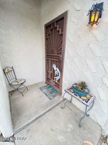 4520 La Estancia, Tucson, AZ 85718-5307