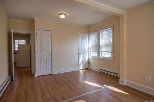 4 Irving Ln, Ferndale NY  12734-5234 exterior