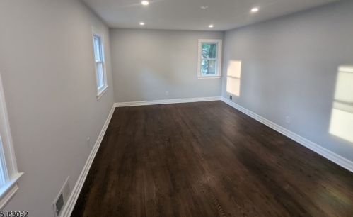 612 Brookside Pl, Cranford NJ  07016-1658 exterior