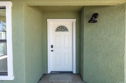 1457 Condor Ln, Templeton CA  93465-9808 exterior