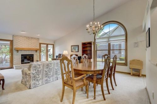 5361 Cambridge Ln, Milwaukee WI 53221-3200 exterior