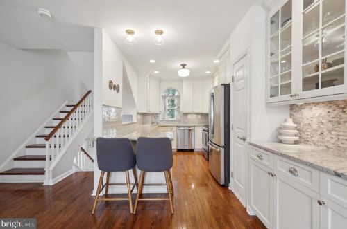 617 Christian St, Philadelphia PA  19147-2901 exterior